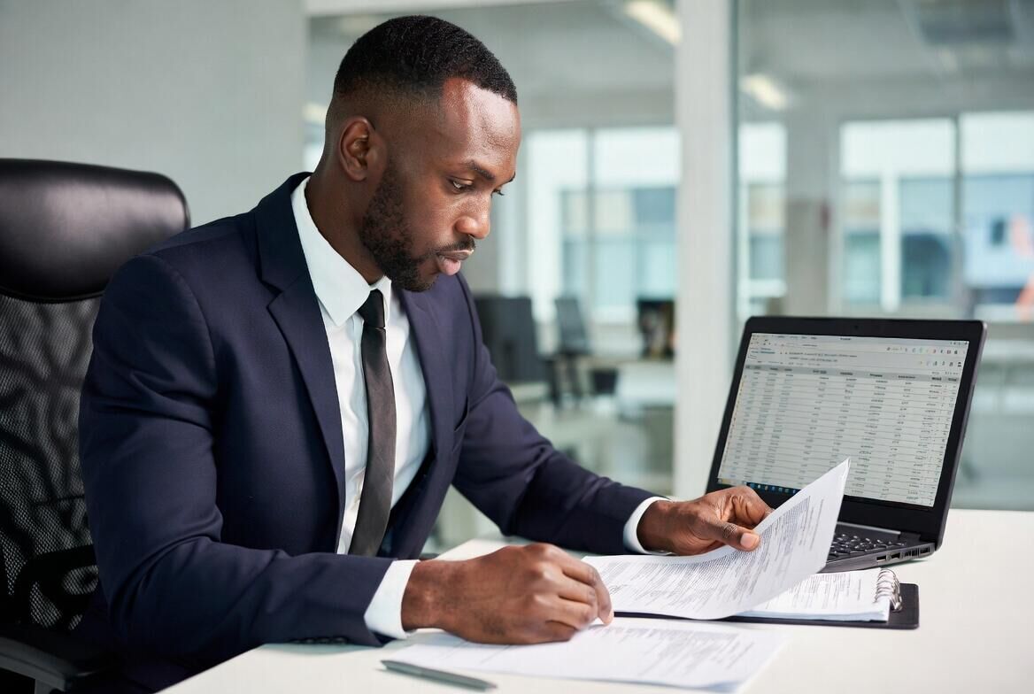 Consultant validating freight records and evidence